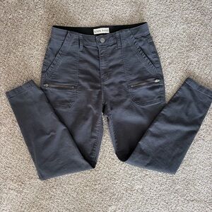 Knox Rose Charcoal Zippered Pants